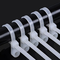 ABRAZADERAS PLÁSTICAS PARA ATORNILLAR